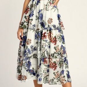 Romantic Visionary White Floral Sleeveless Tiered Midi Dress never worn NEW